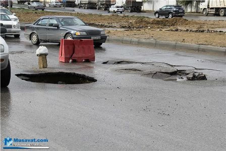 Bakıda yol çökdü - tıxac yarandı - FOTOLAR+VİDEO